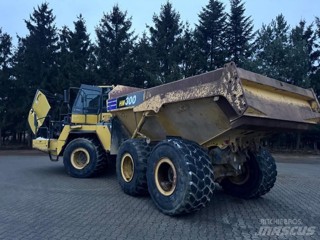 Komatsu HM 300-3 Зчленовані самоскиди