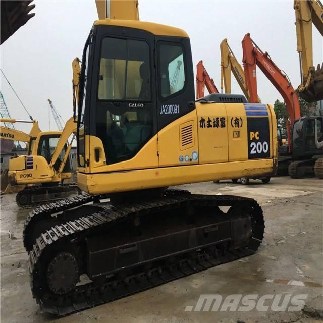 Komatsu pc200-7 Гусеничні екскаватори
