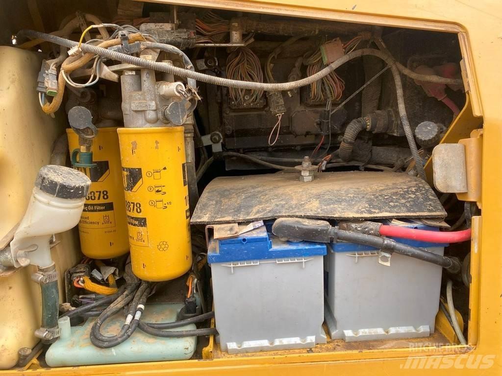 CAT D6K LGP NVT Гусеничні бульдозери