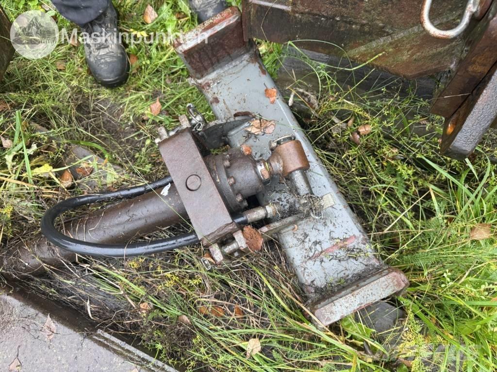 Holms KHT-320 Плуги