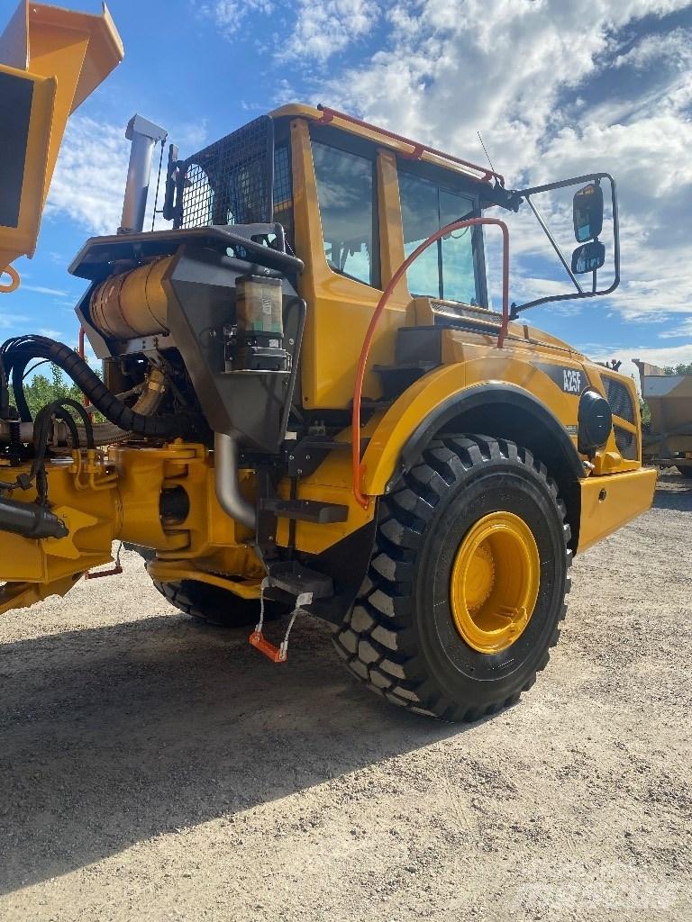 Volvo A 25 F Зчленовані самоскиди