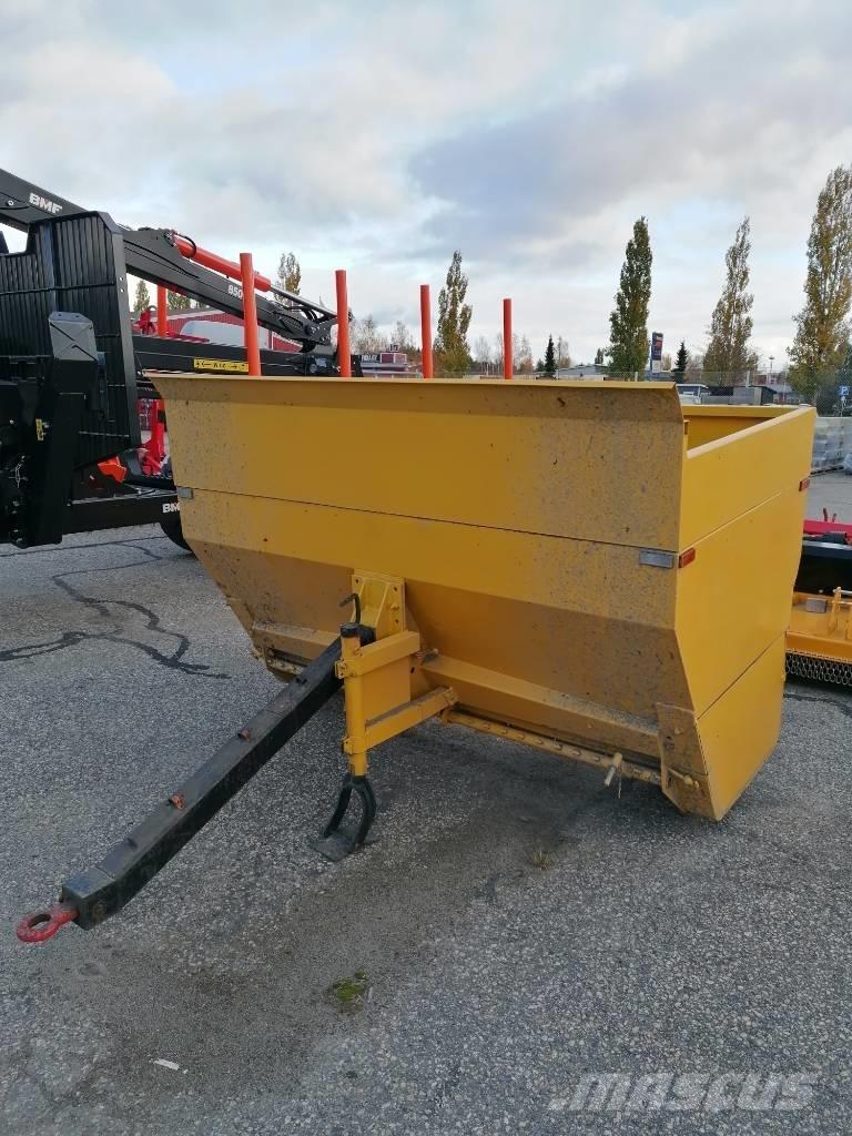 Epoke 200 Розсіювачі солі та піску