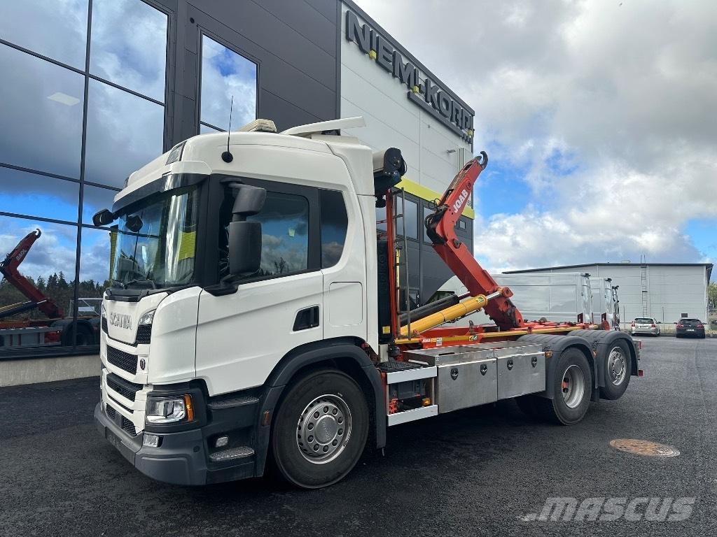 Scania P 370 6x2*4 Вантажівки з гаковим підйомом