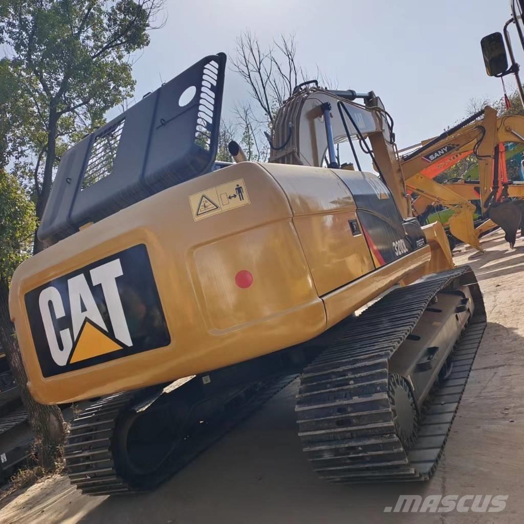 CAT 320 D L Гусеничні екскаватори