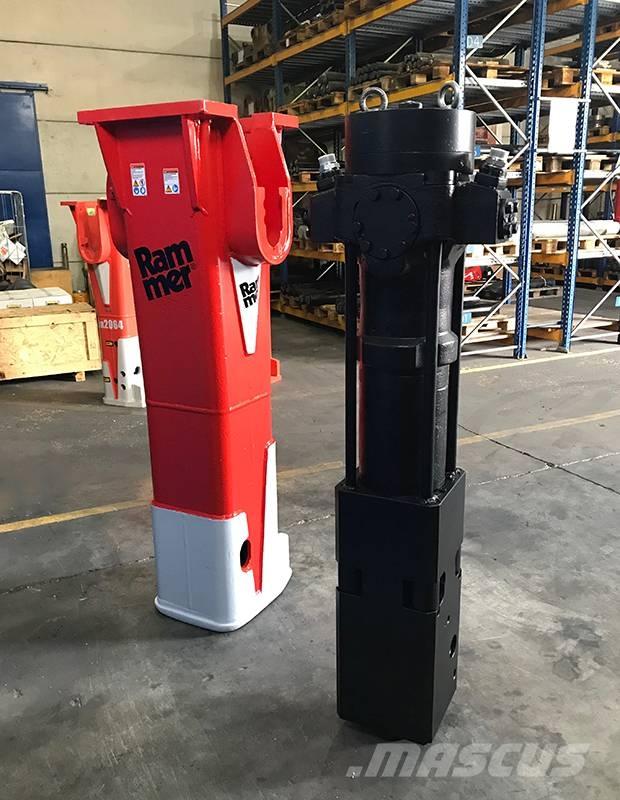 Rammer 2577E Плуги