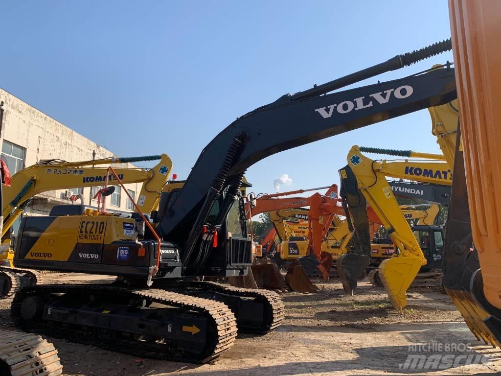 Volvo EC 210 Гусеничні екскаватори