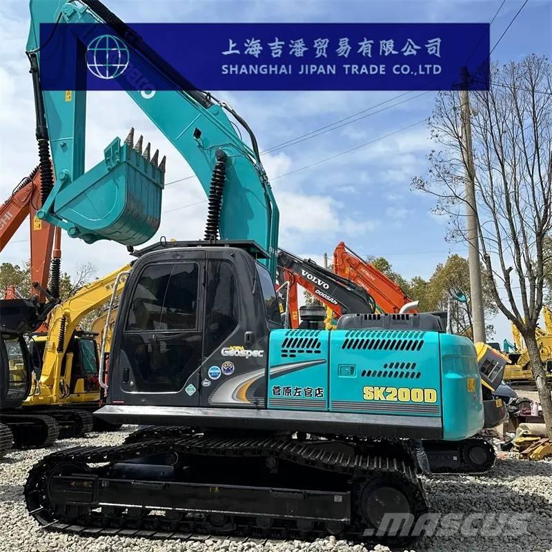 Kobelco SK 200 Гусеничні екскаватори