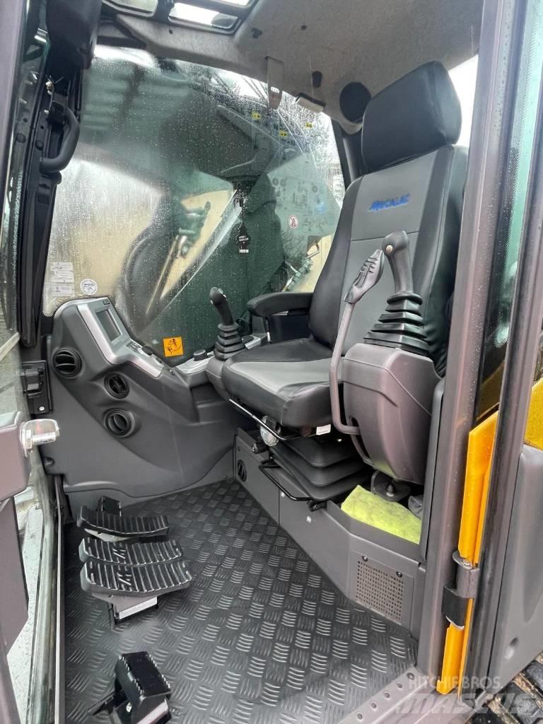 Mecalac 6 M CR Міні-екскаватори < 7т
