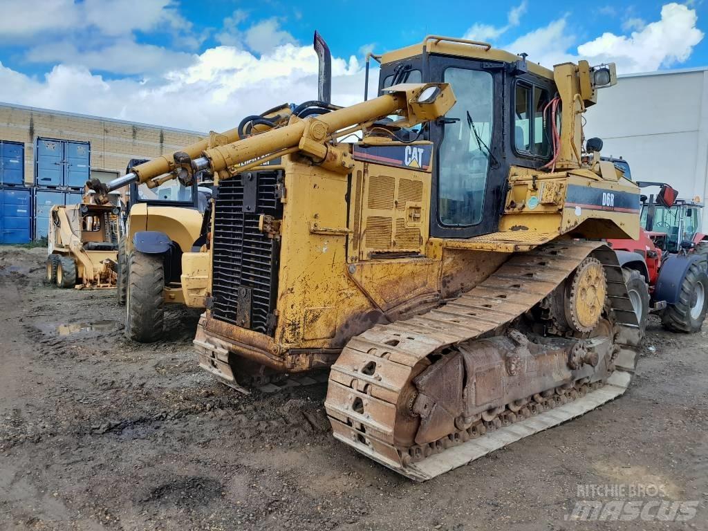 CAT D 6 R III Гусеничні бульдозери