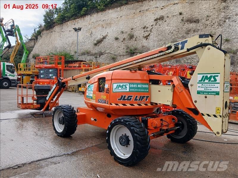 JLG 600 AJ Колінчаті підйомники