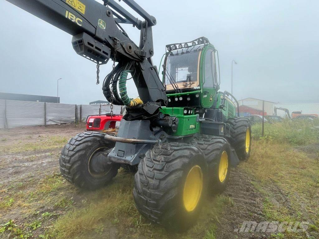 John Deere 1170G Харвестери