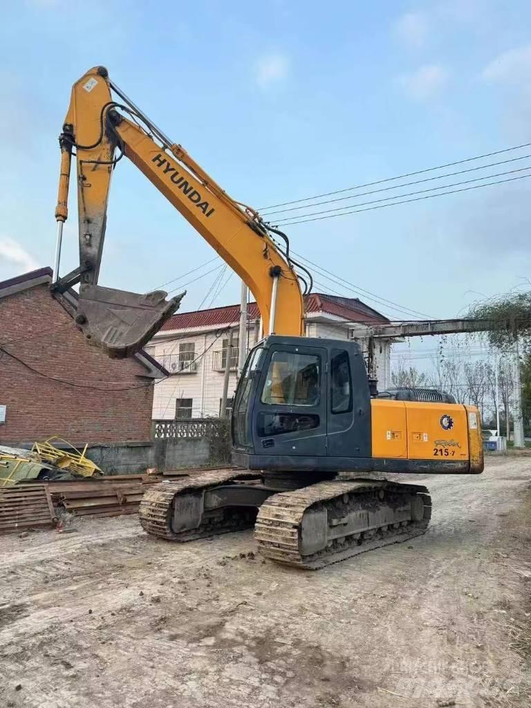 Hyundai Robex 215-7 Гусеничні екскаватори
