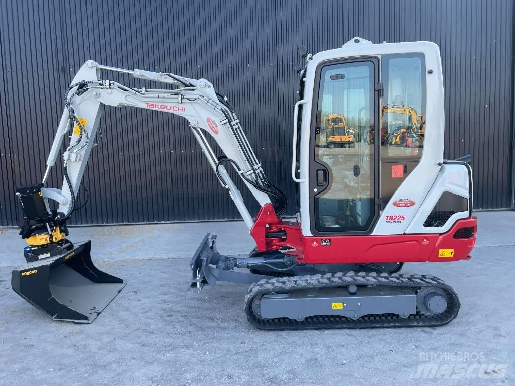 Takeuchi TB 225 Міні-екскаватори < 7т