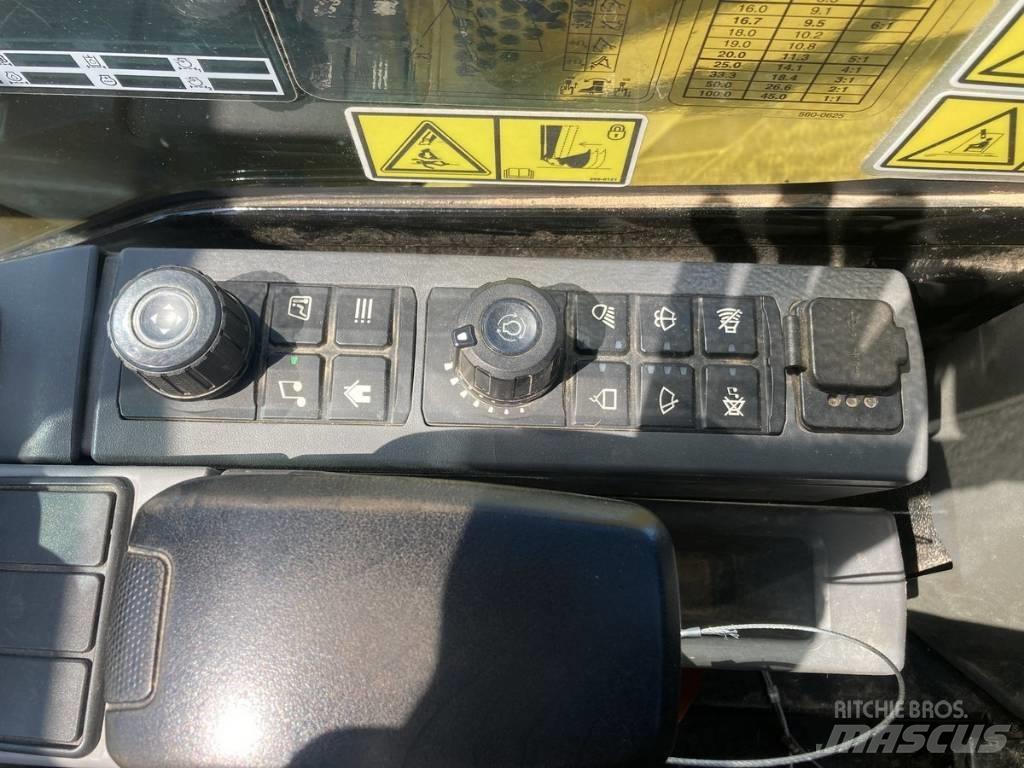 CAT 306CR Гусеничні екскаватори