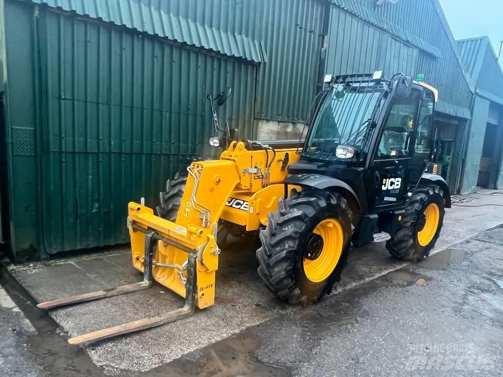 JCB 535-95 Телескопічні навантажувачі