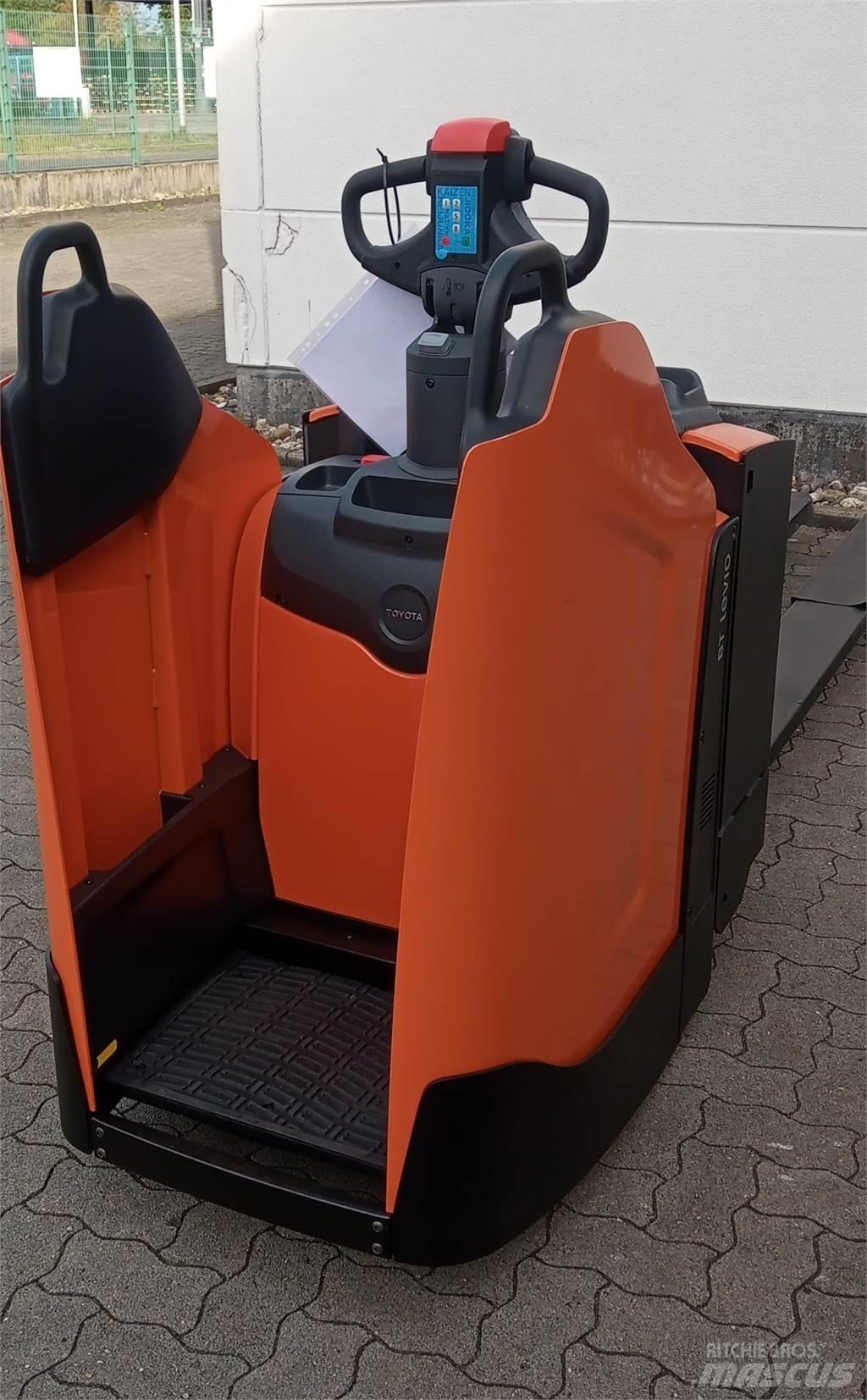 Toyota LPE 250 Штабелери