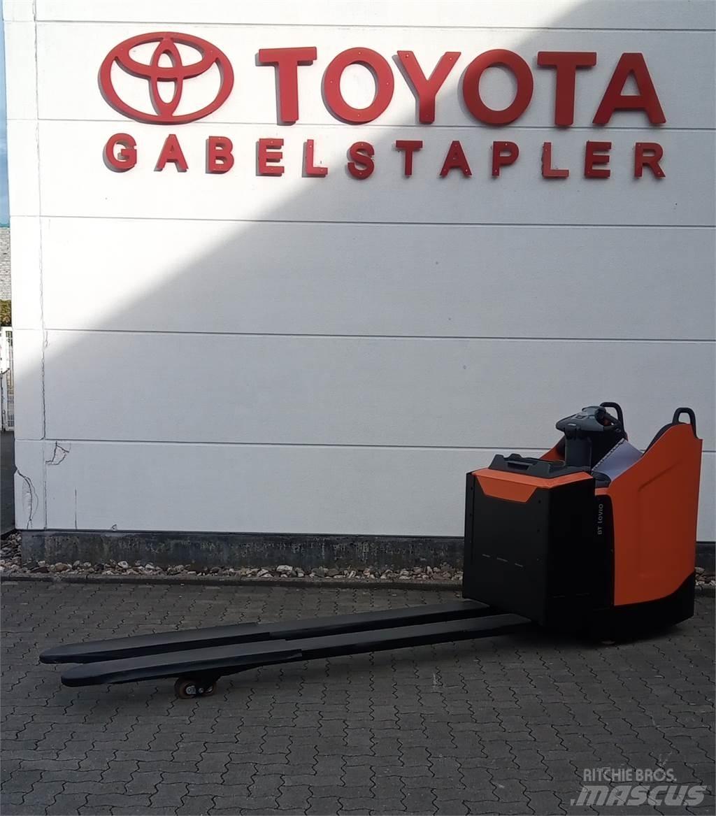 Toyota LPE 250 Штабелери