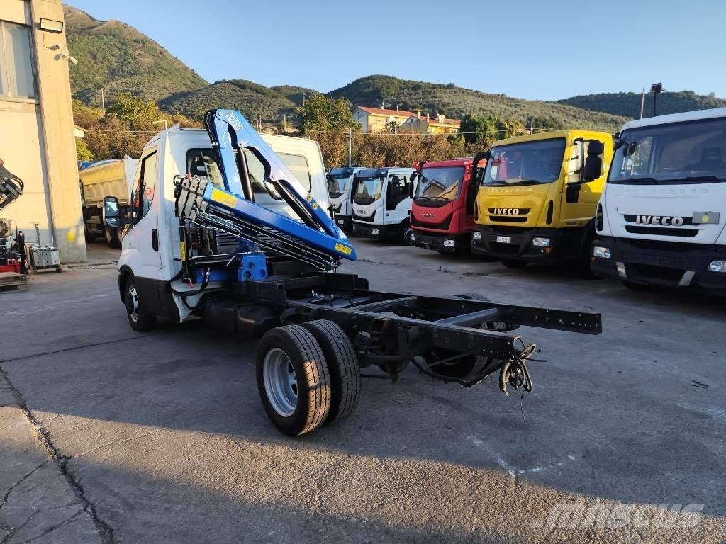 Iveco Daily 35-150 Автокрани