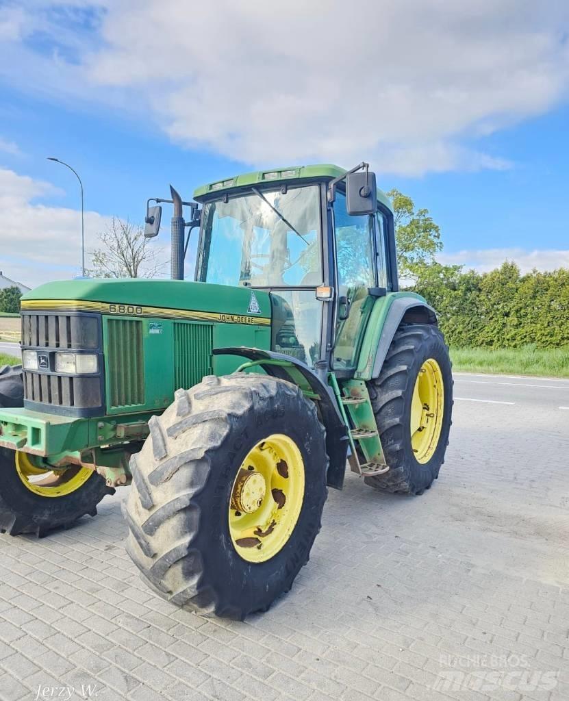 John Deere 6800 Трактори