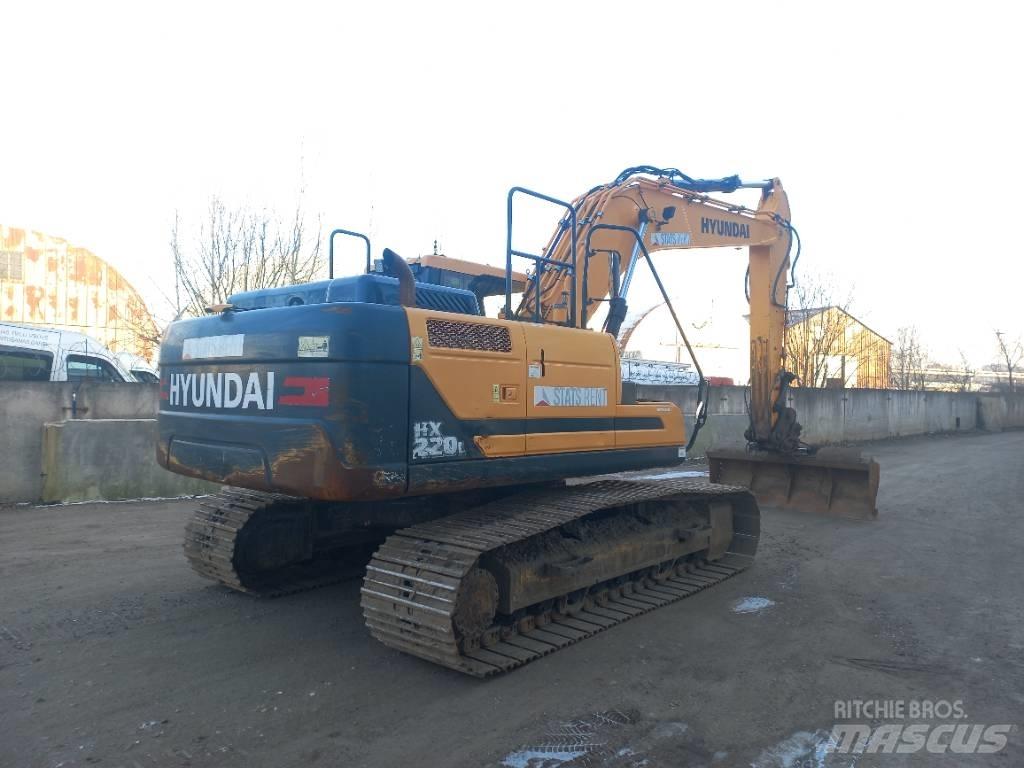 Hyundai HX 220 L Гусеничні екскаватори