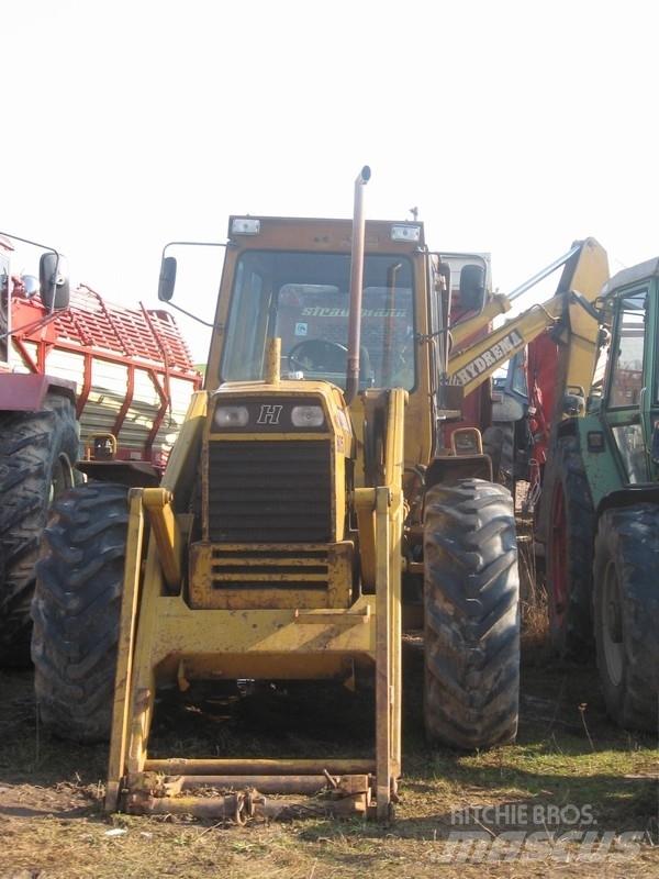 Hydrema 805 Колісні екскаватори
