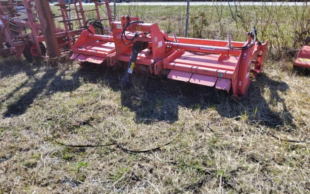 Maschio C 300 Поглинальні борони / грунтові фрези