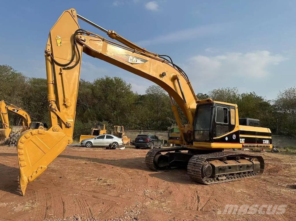 CAT 330BL Гусеничні екскаватори