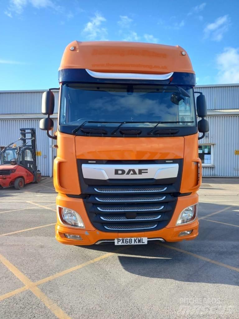 DAF 105 530 Тягачі