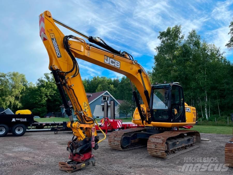 JCB JS 220 N LC Гусеничні екскаватори