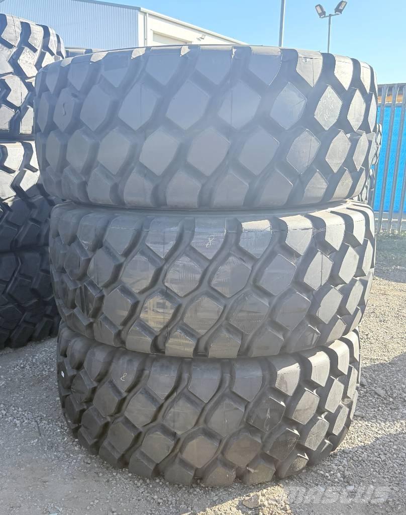 Aeolus 23.5R25 L4 Шини