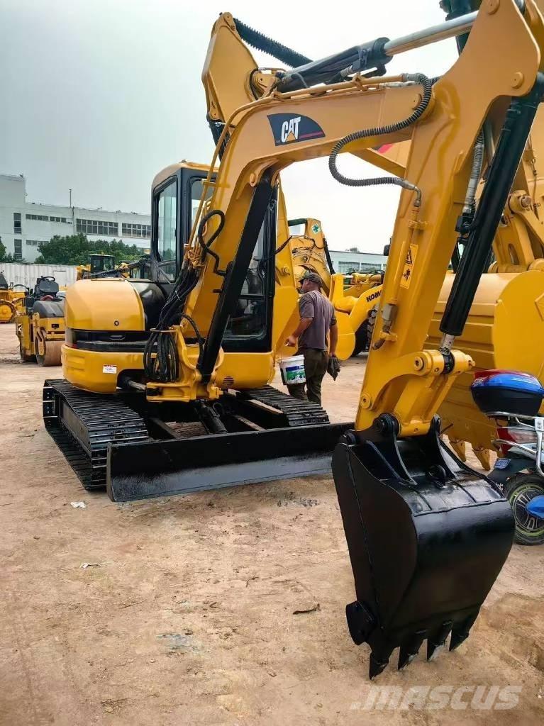 CAT 304 CR Міні-екскаватори < 7т
