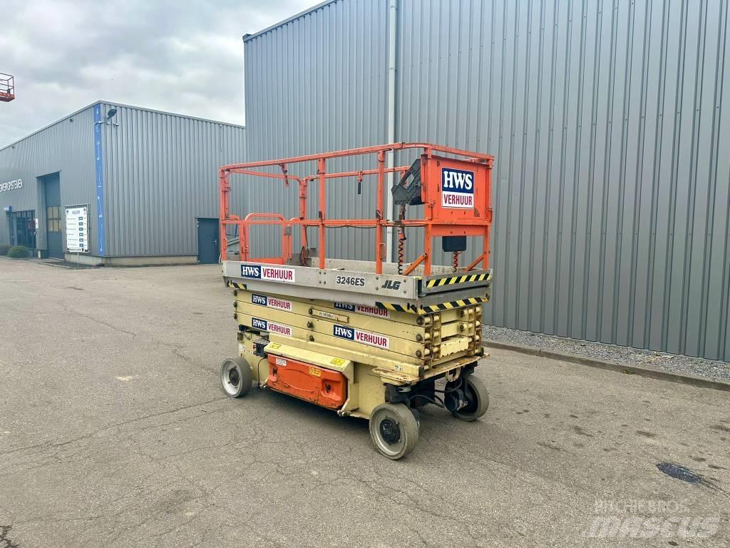 JLG 3246 ES Підйомники-ножиці