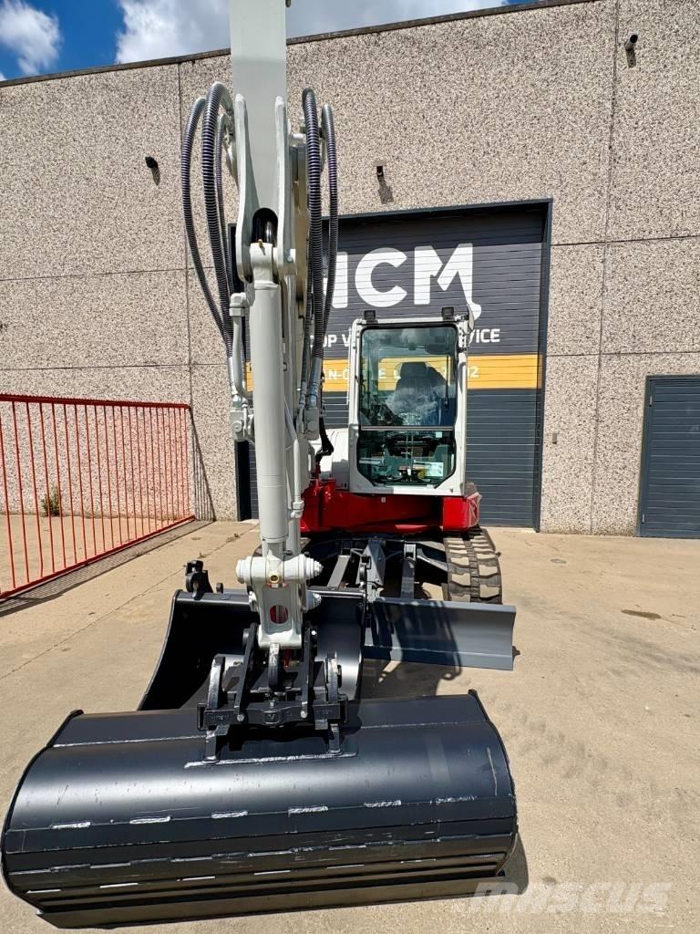 Takeuchi TB 257 FR Міні-екскаватори < 7т