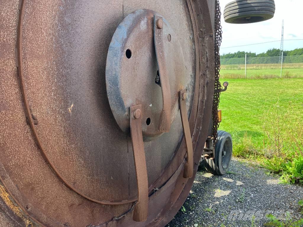 Mcconnell 620 Газонні і лукові косилки