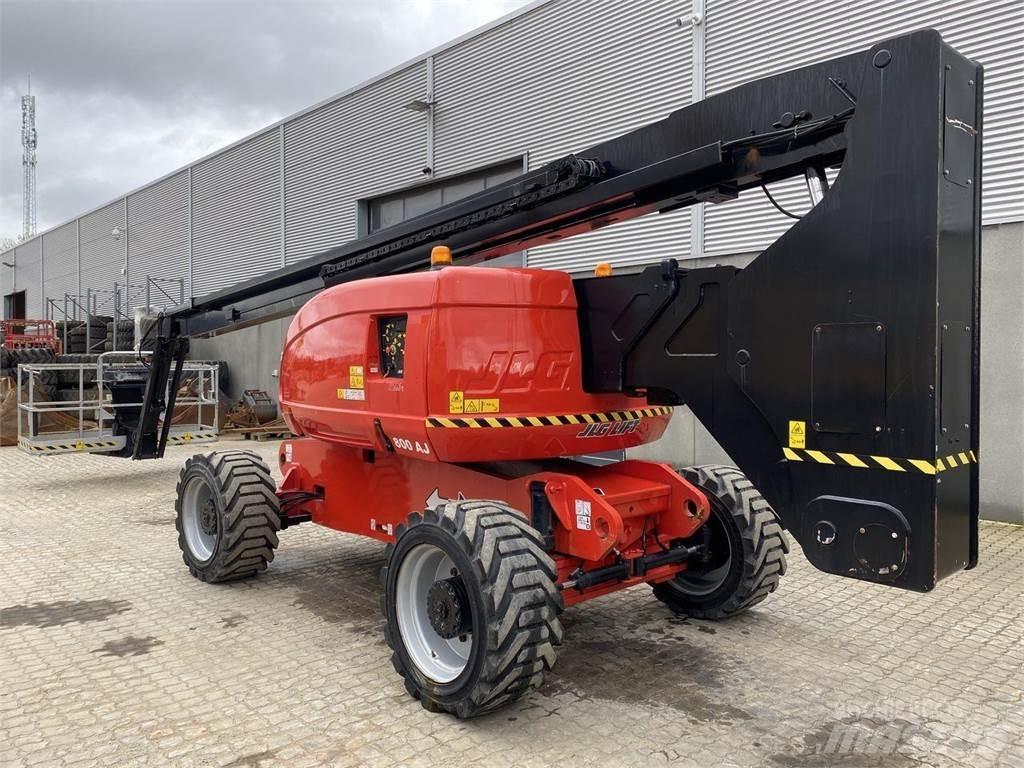 JLG 800AJ Колінчаті підйомники