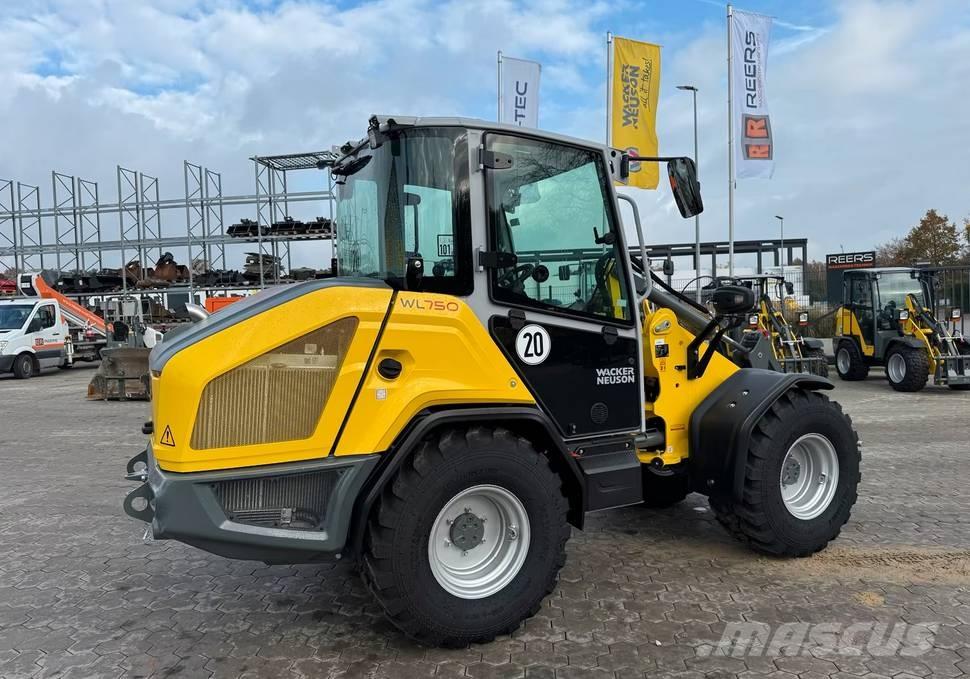 Wacker Neuson WL 750 Фронтальні навантажувачі