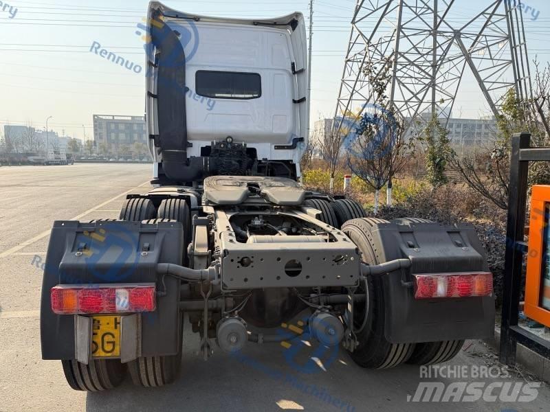 Howo Tractor 420 Тягачі