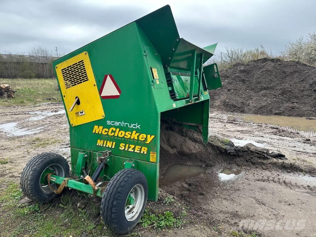 McCloskey MINI SIZER Мобільні дробарки