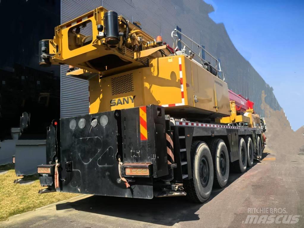 Sany SAC3000C8-8 автокрани