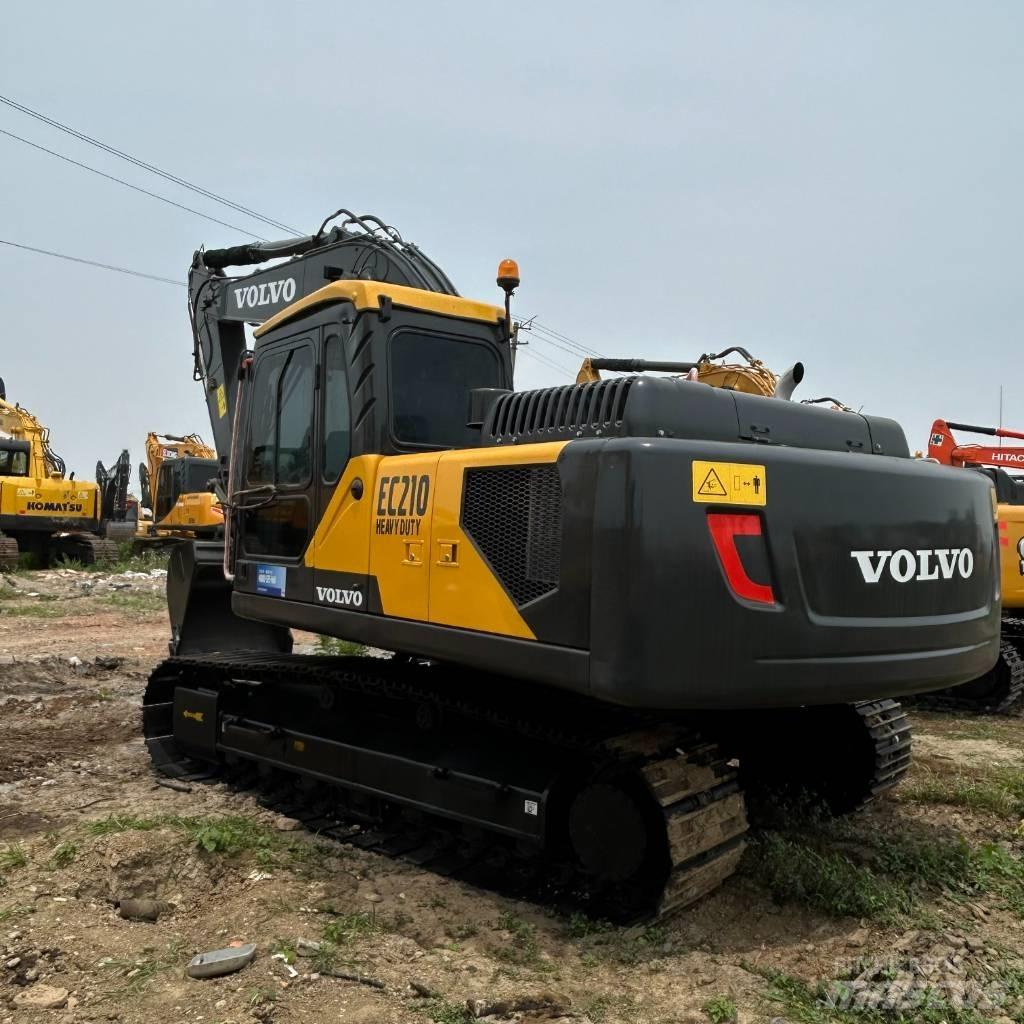 Volvo 210 Гусеничні екскаватори