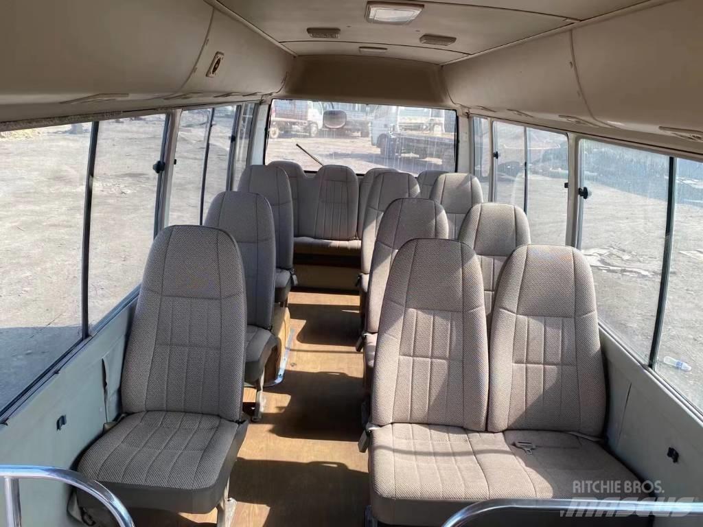 Toyota Coaster Bus Мікроавтобуси