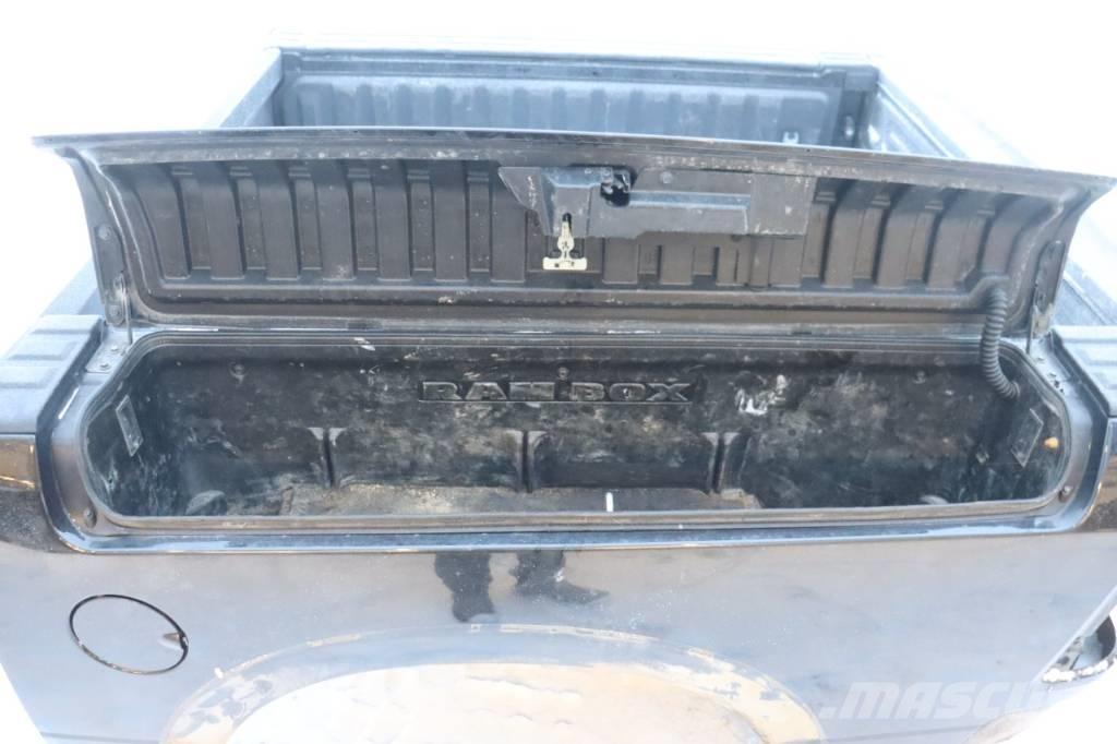 Dodge Ram Кабіни