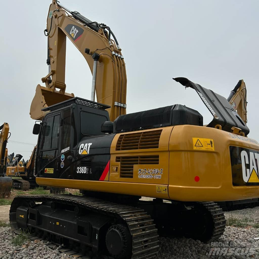 CAT 336D2L Гусеничні екскаватори