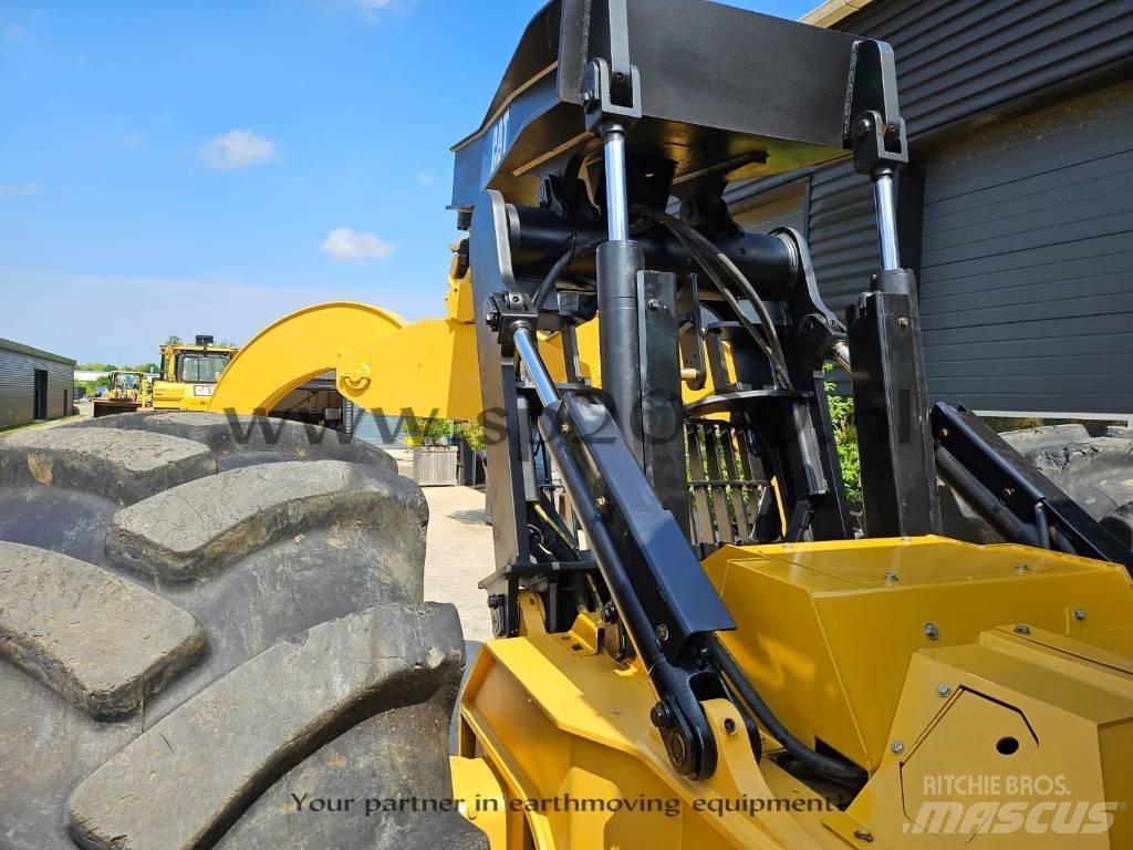 CAT 545 C Трельовочні трактора