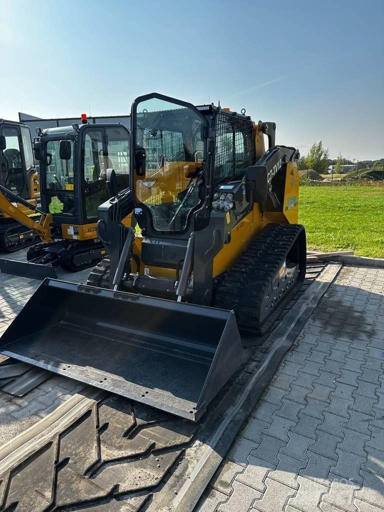 XCMG XC7-TV12 Міні-навантажувачі
