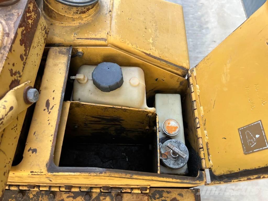 CAT D7H Гусеничні бульдозери