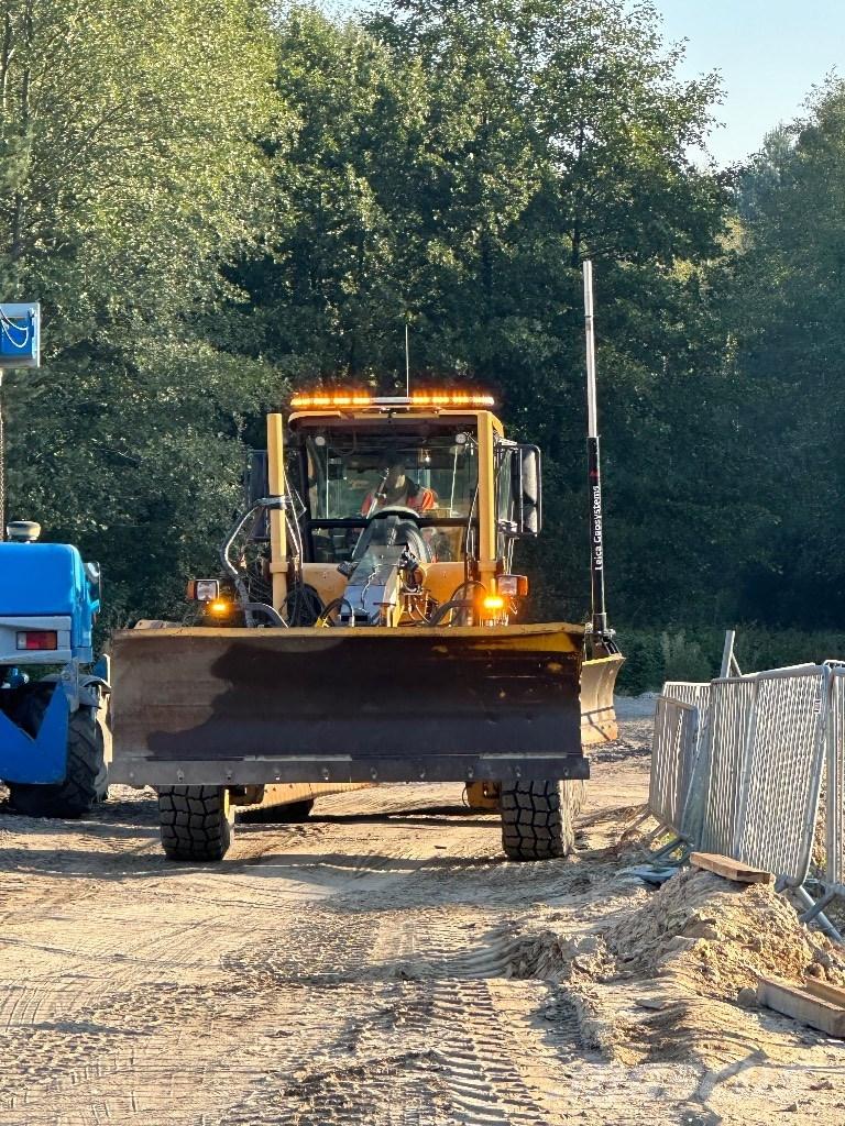 Volvo G 946 Грейдери