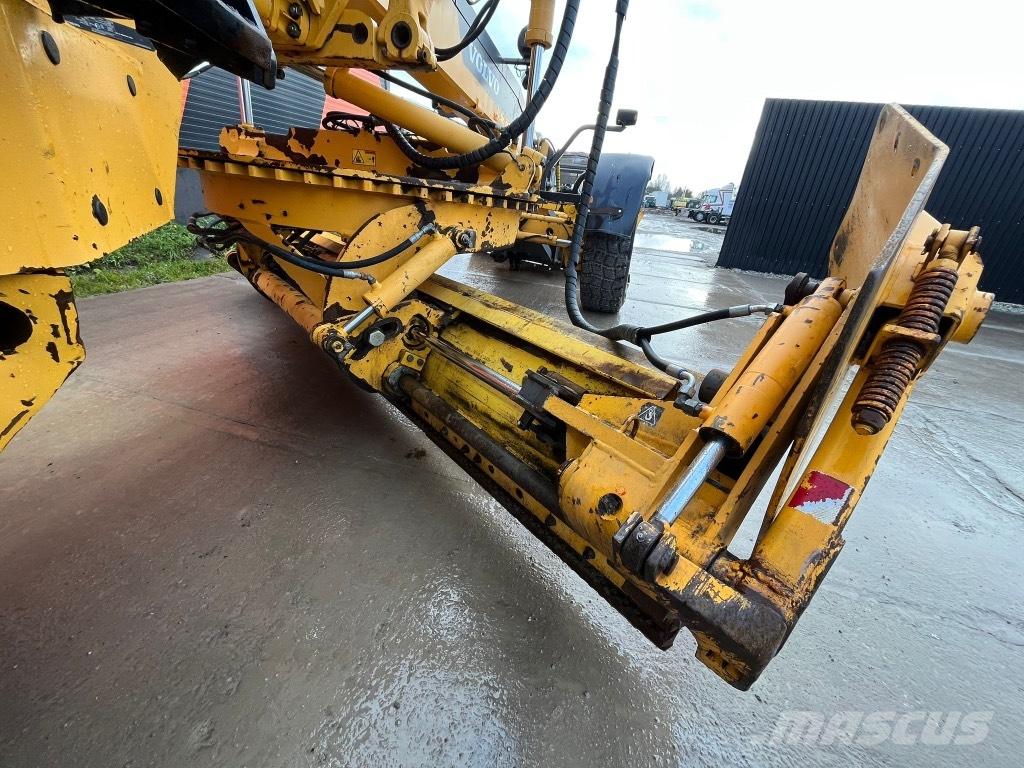 Volvo G 946 Грейдери