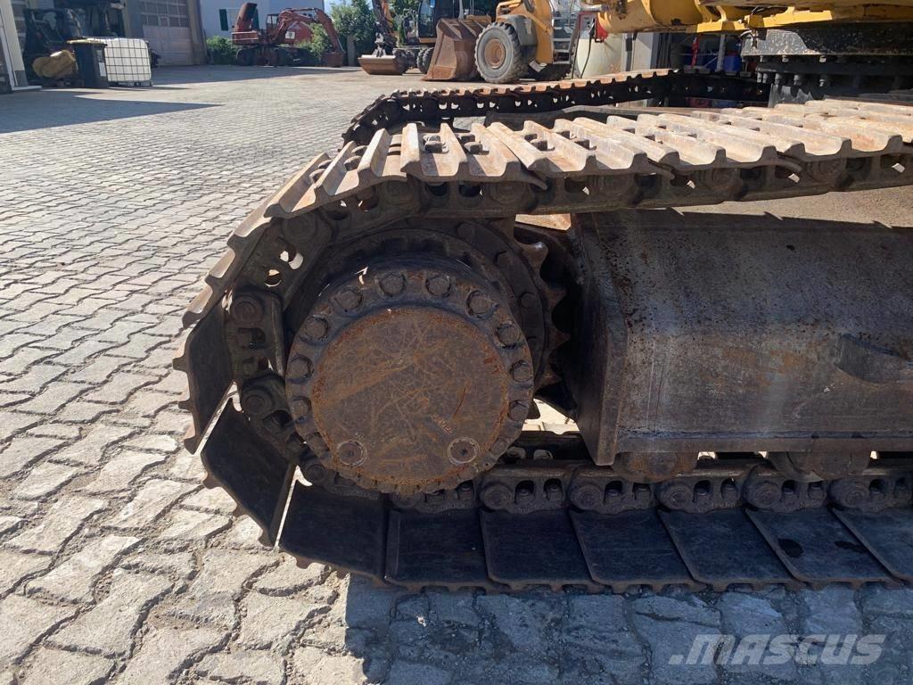 CAT 326FLN Гусеничні екскаватори