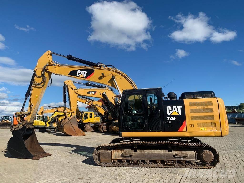 CAT 326FLN Гусеничні екскаватори